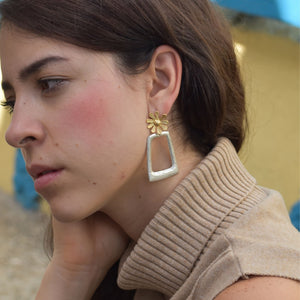 Aretes Gardenia